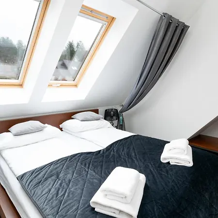 Wonder - Gorskie Z Kominkami Na Kameralnym Osiedlu - Plac Zabaw Na Terenie Kompleksu