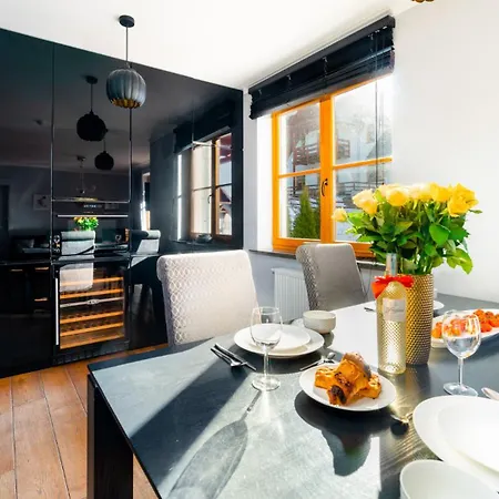 Wonder - Gorskie Z Kominkami Na Kameralnym Osiedlu - Plac Zabaw Na Terenie Kompleksu 公寓 *