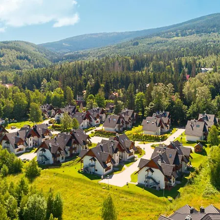 Wonder Home - Domki Gorskie Z Kominkami Na Kameralnym Osiedlu - Plac Zabaw Na Terenie Kompleksu Karpacz