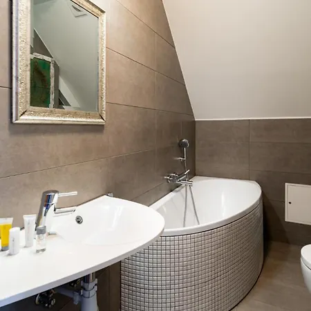 Wonder - Gorskie Z Kominkami Na Kameralnym Osiedlu - Plac Zabaw Na Terenie Kompleksu * Karpacz